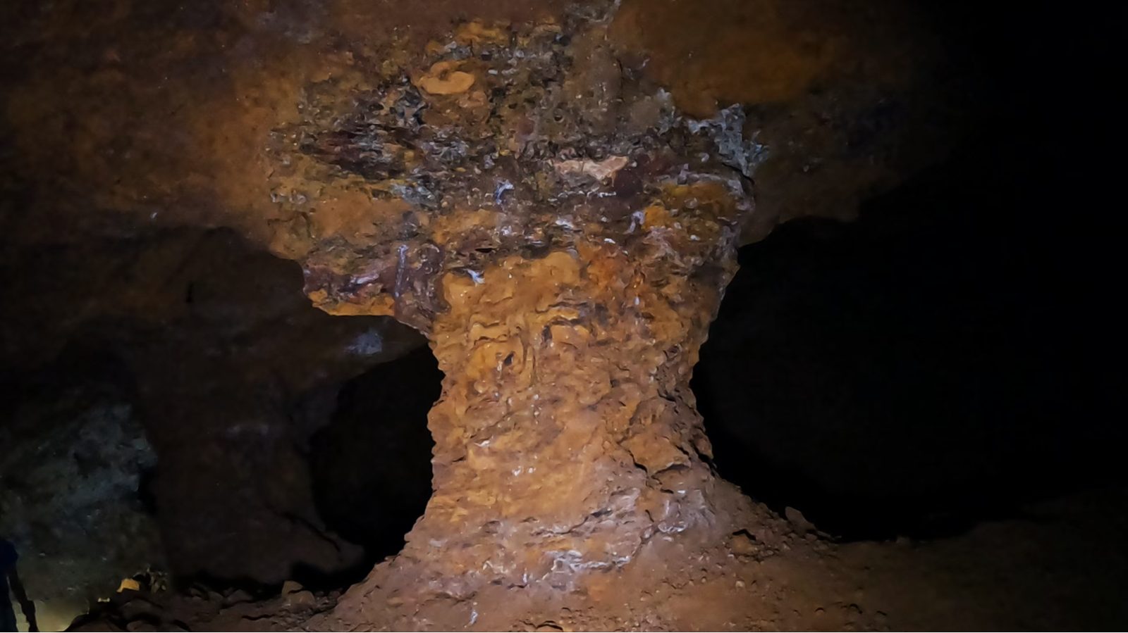 Iron ore formation inside the mines of Serifos